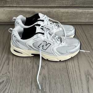 New Balance 530 Women Size 9 US